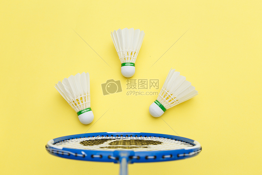 平均水平的 平均水平的