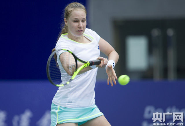 使其成绩稳 使其成绩稳