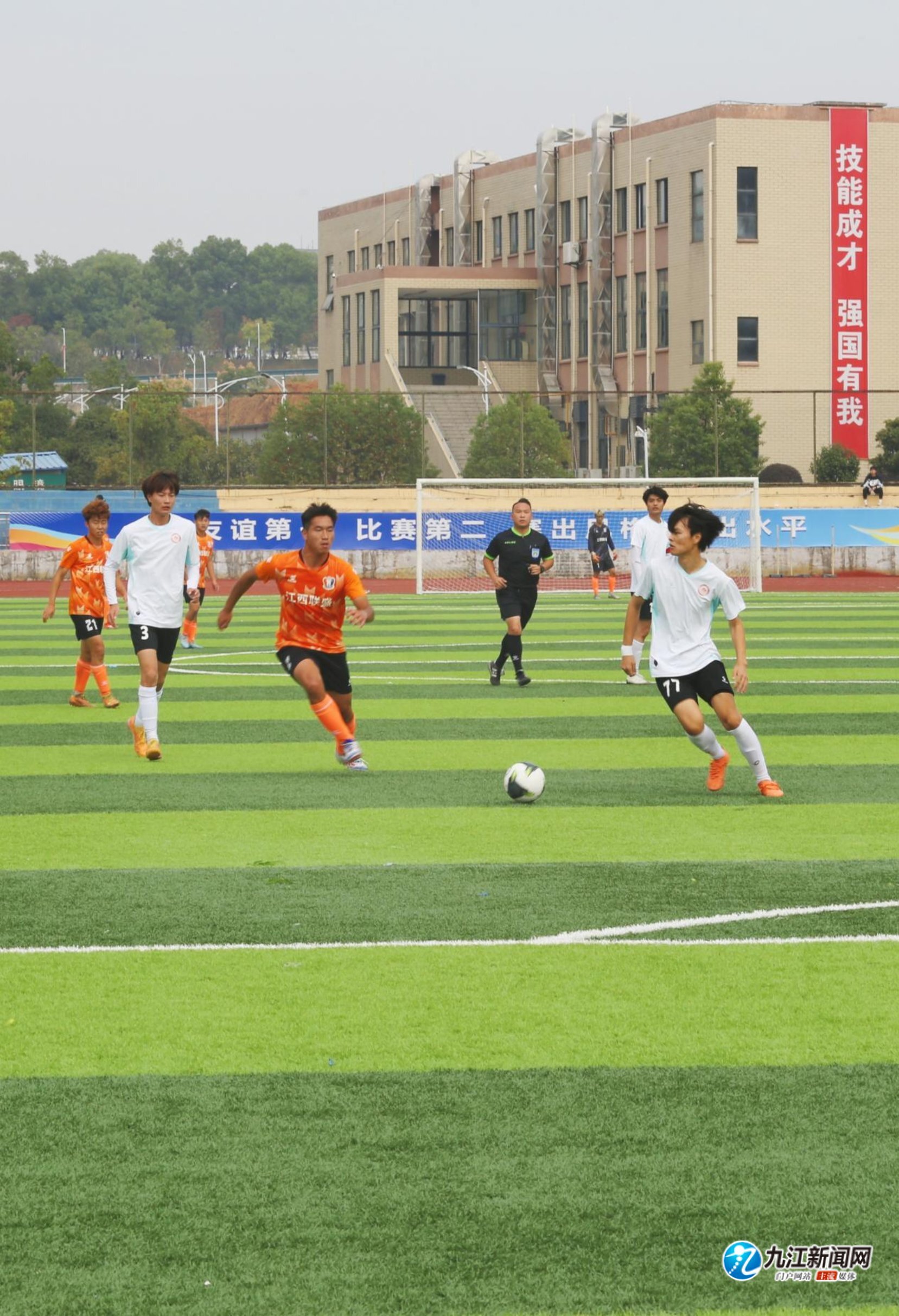 不排除巴萨 不排除巴萨