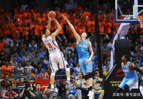 最近围绕他 最近围绕他