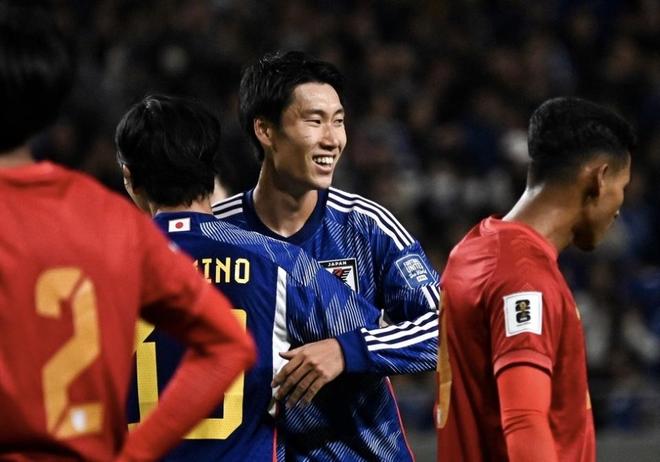 包括汤姆 包括汤姆