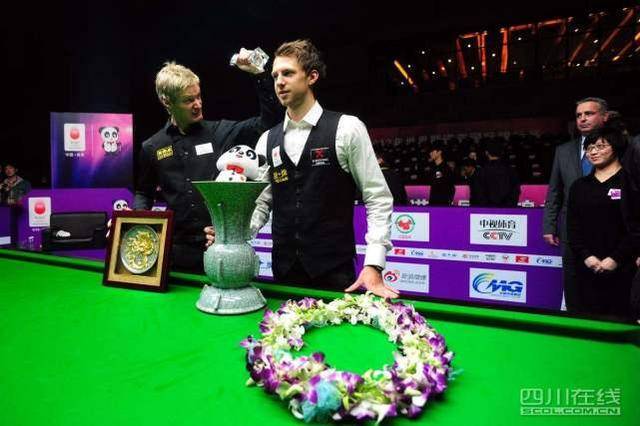 顾此失彼 顾此失彼