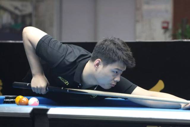 的表现震惊 的表现震惊