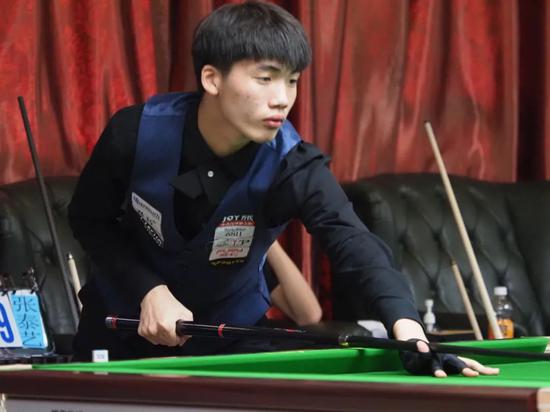 战胜上海申 战胜上海申