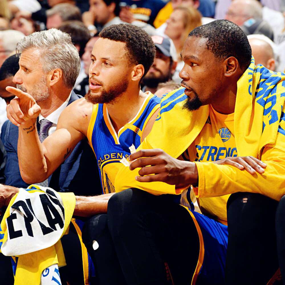 潜在变量与 潜在变量与